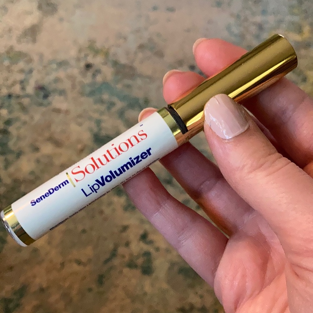 Senegence Senederm Solutions LipVolumizer Unopened